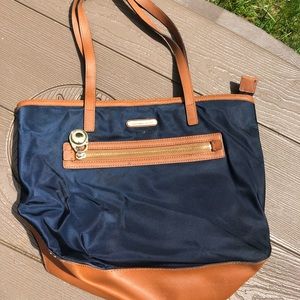 Michael Kors hand bag 👜